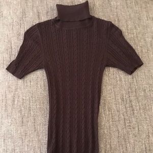 BCBG Maxazria brown cable knit sweater